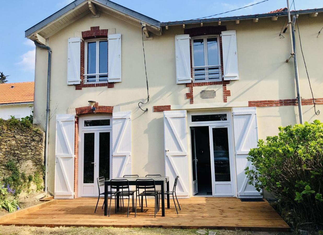Maison Avec Terrasse A 50 M De La Mer Pornic Exteriör bild