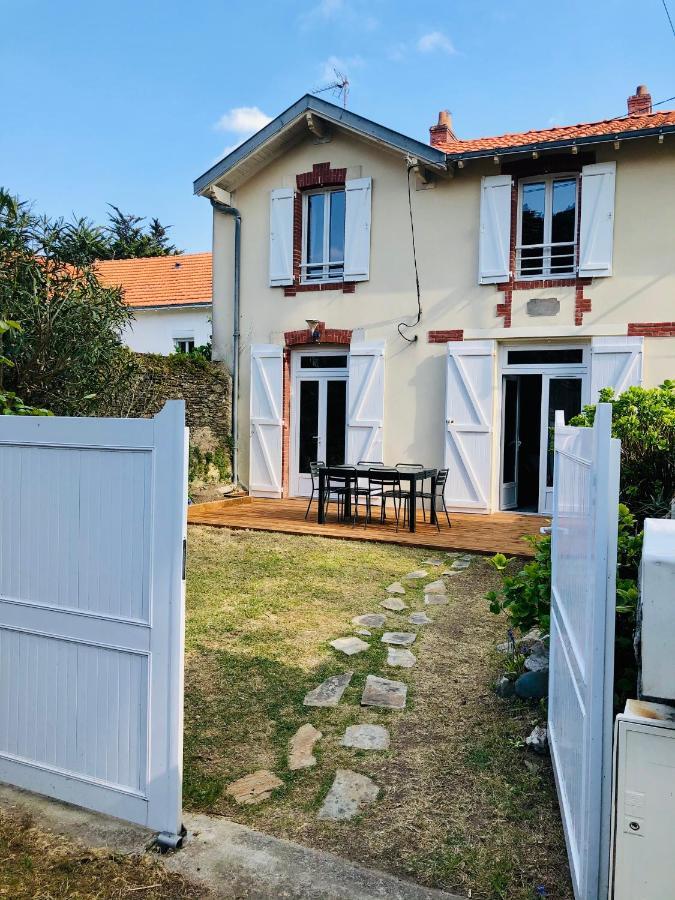 Maison Avec Terrasse A 50 M De La Mer Pornic Exteriör bild